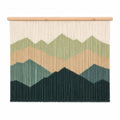 Makramee Wandteppich 100 x 100 cm Baumwolle Grün Beige Holz Bergmotiv